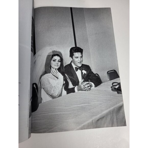 New Life Magazine Elvis Presley 90th Birthday Special Edition - Picture 6 of 6
